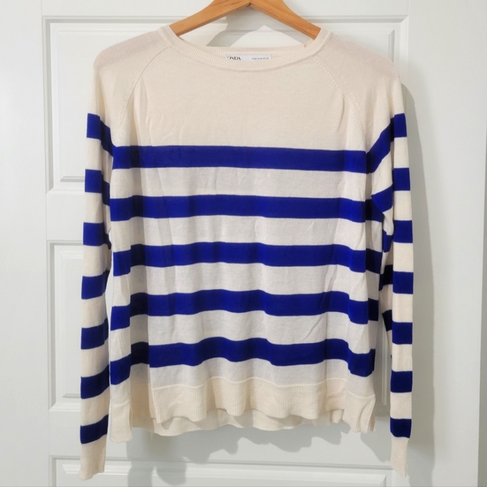 Zara blue striped pullover sweater, sized Medium
